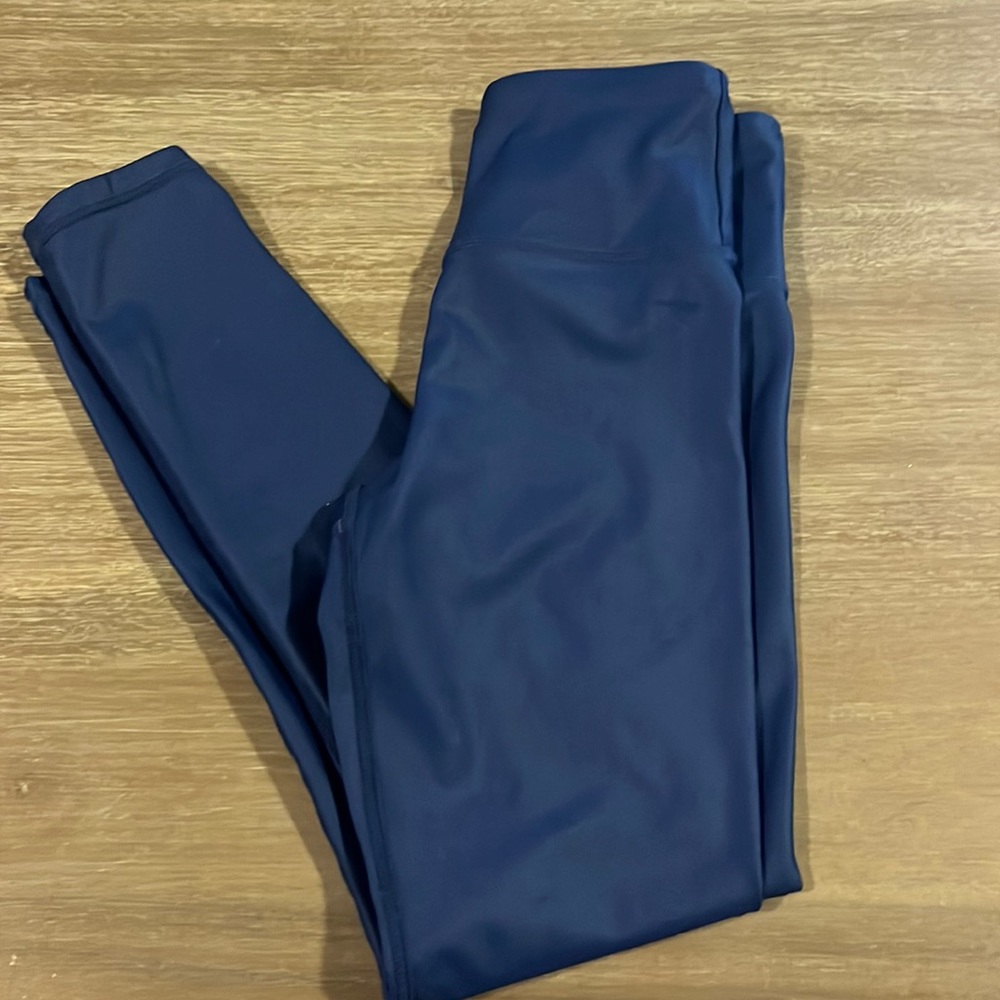 Zyia blue metallic leggings